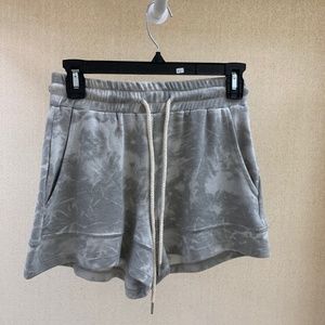 GILLI Tie Dye Shorts NWOT